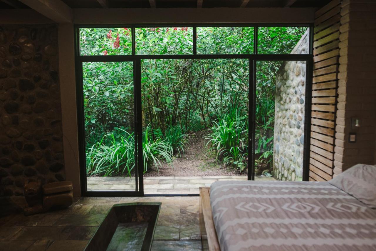 Hamadryade Lodge Puerto Misahuallí المظهر الخارجي الصورة